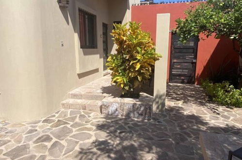 Foto 40 - Beautifully Renovated Private 1 Bedroom Guesthouse - Walk to Everything