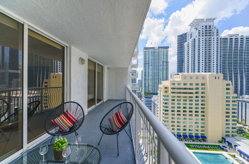 Photo 28 - Luxury Stylish Condo with Pool Brickell