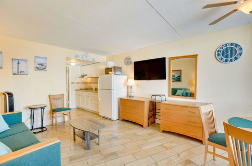 Photo 8 - Beachfront Wildwood Vacation Rental w/ Pools