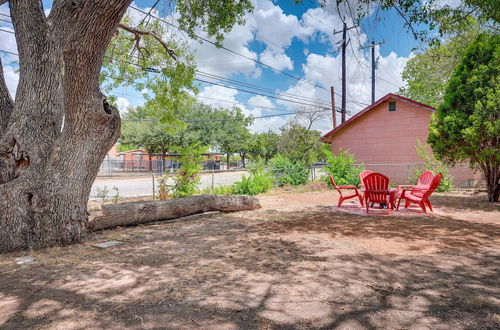 Photo 21 - Single-story Home in San Antonio: Great Location