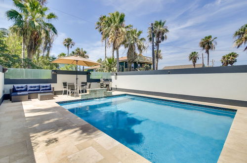 Photo 22 - South Padre Island Oasis w/ Private Outdoor Pool