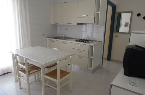 Photo 5 - Comfortable Apartment Close to Bibione Beach - Beahost