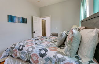 Photo 3 - Sleek Newark Vacation Rental 12 Mi to Nyc