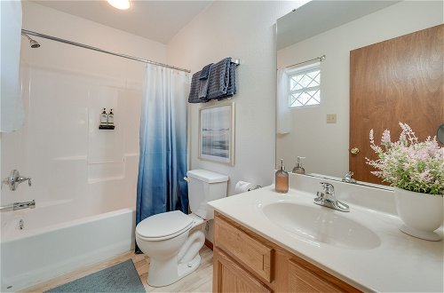 Photo 28 - Charming Indian Point Getaway w/ Pool Access