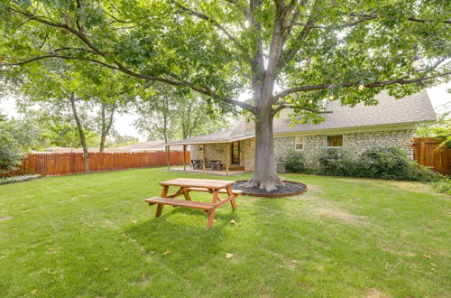 Foto 18 - Pet-friendly Austin Vacation Rental w/ Backyard