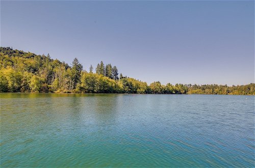 Photo 20 - Silver Creek Vacation Rental on Mayfield Lake