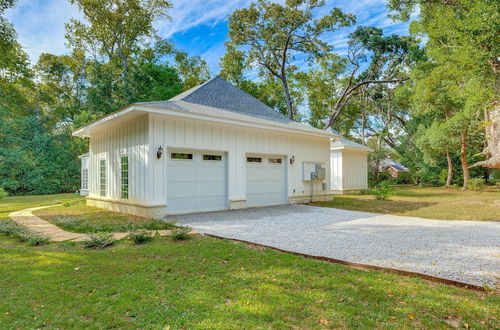 Photo 14 - Enchanting Fairhope Cottage: 2 Mi to Town & Pier