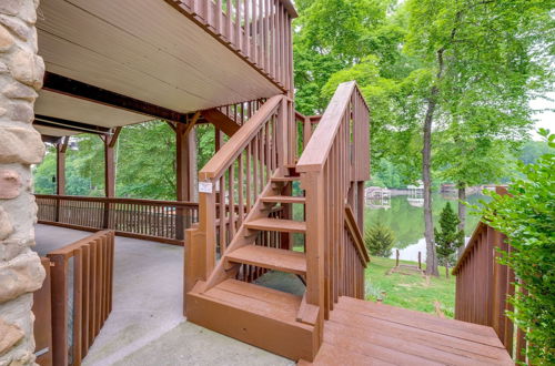 Photo 36 - Smith Mountain Lake House w/ 2-story Boat Dock