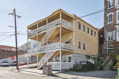 Photo 13 - Stylish Virginia City Apartment With Deck