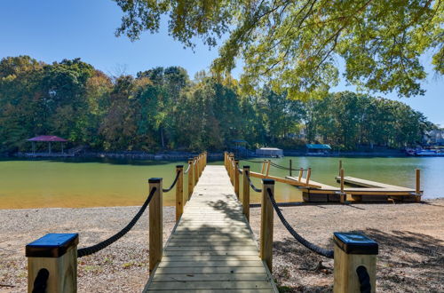 Photo 1 - The Retreat at Lake Norman: Boat Dock & Pool