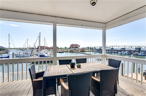Photo 2 - Waterfront Freeport Home: Deck & Private Boat Dock