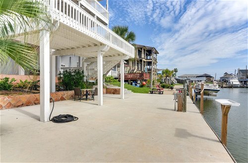 Photo 26 - Waterfront Freeport Home: Deck & Private Boat Dock