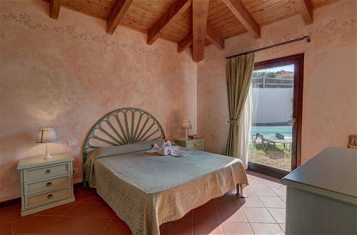 Photo 5 - Charming Sea Villas Es Sleeps With Private Pool Extra bed Possible No2095