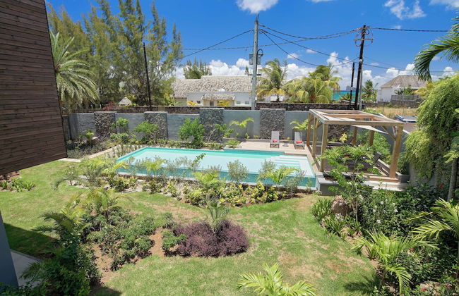 Nautilya Apartments with LOV - Photo 20