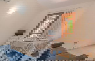 Foto 1 - Outstanding Residenze Gallura 2 Bedroom Sleeps Plus Child Unit 3