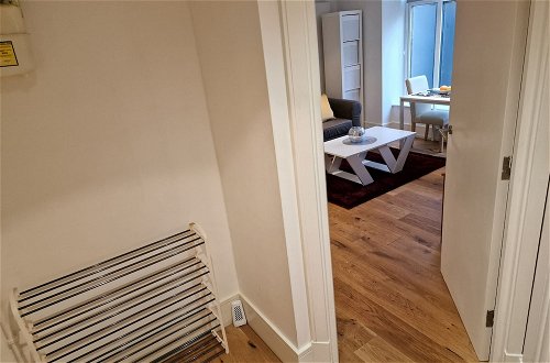 Photo 3 - Lovely 1-bed Apartment in London