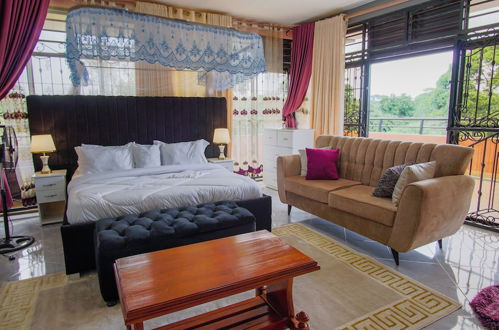 Photo 2 - Hutland Hotels