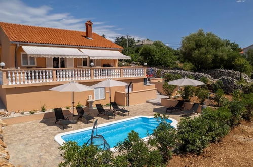 Photo 25 - Villa Akulica With Heated Outdoor Pool and Seaview