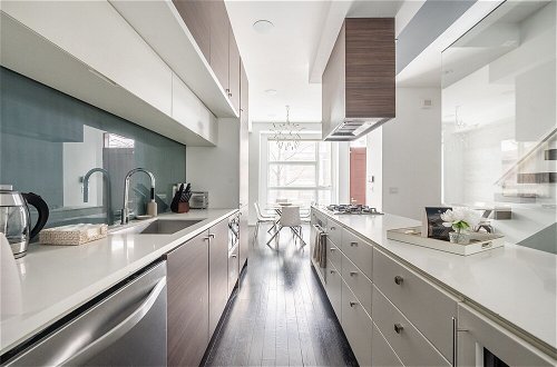 Photo 22 - GLOBALSTAY Luxury Townhouse in Downtown Toronto