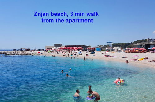 Foto 44 - Luxury Modern apt w Garden, 3 min Walk to Beach