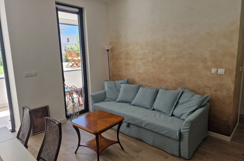 Photo 16 - Luxury Modern apt w Garden, 3 min Walk to Beach