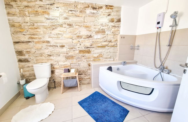 Village Charm Pool Apartment at Skarinou - Photo 10