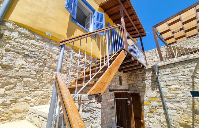 Village Charm Pool Apartment at Skarinou - Photo 13