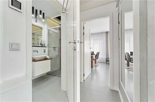 Foto 40 - Nowa Papiernia Apartments by Renters