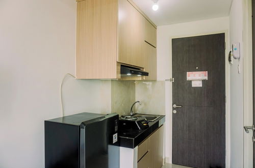 Photo 16 - Homey And Good Deal Studio Serpong Garden Apartment