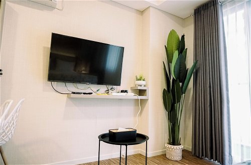 Photo 17 - Homey And Cozy Studio Room Daan Mogot City Apartment