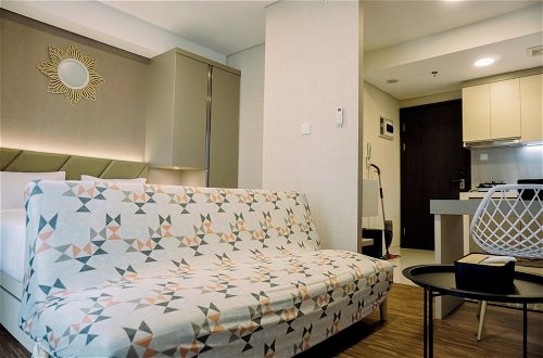 Photo 20 - Homey And Cozy Studio Room Daan Mogot City Apartment