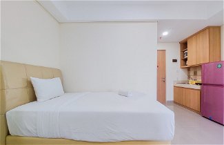 Photo 3 - Comfort And Homey Studio Apartment At B Residence