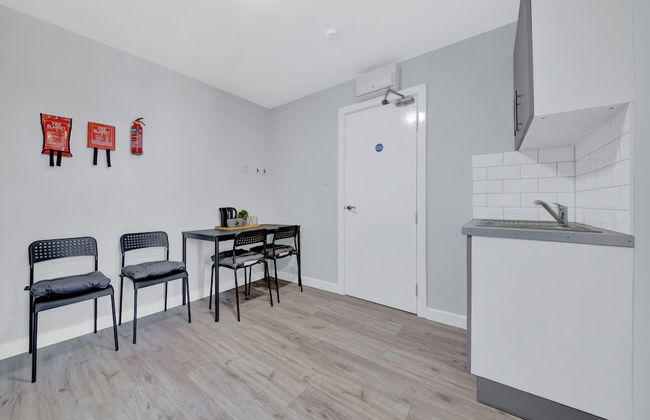 Remarkable Serviced Room West Drayton London UB7 - Foto 8