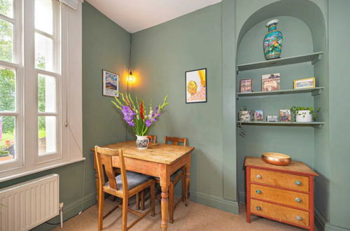 Photo 12 - Stunning 1BD Flat Opposite the Park - Peckham Rye