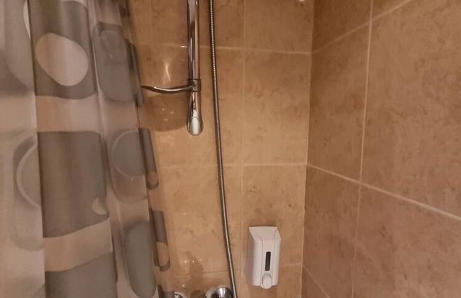 1 Bed Homey Two Floor Apartment - 200mbps Wi-fi! - Foto 22