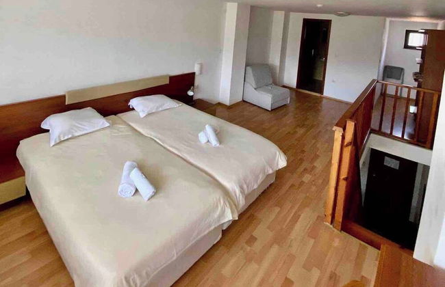 1 Bed Homey Two Floor Apartment - 200mbps Wi-fi! - Foto 2