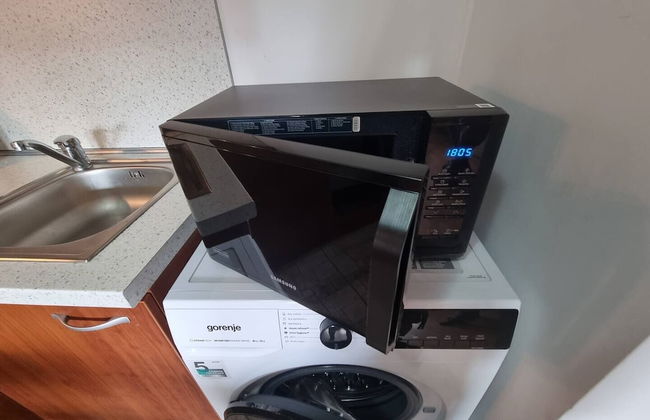 1 Bed Homey Two Floor Apartment - 200mbps Wi-fi! - Foto 18