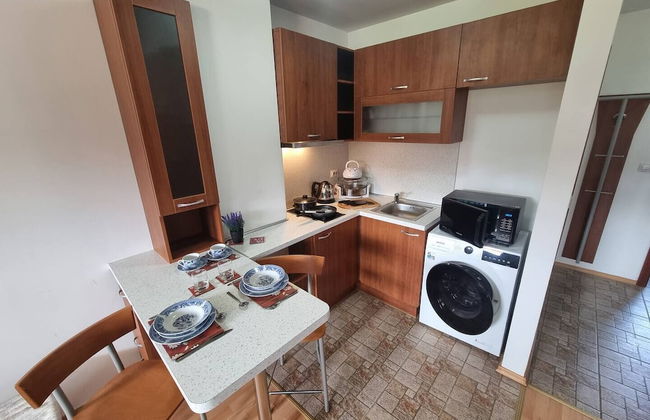 1 Bed Homey Two Floor Apartment - 200mbps Wi-fi! - Foto 7