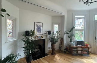 Foto 3 - Modern Farmhouse-style 1BD Flat - Wood Green