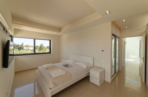 Photo 6 - luxury Villa Mirror - 200meters From The Beach