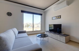 Photo 2 - Luxury Maisonette in a Tranquil and Central Area