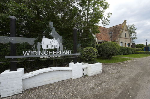 Photo 21 - Lush Villa with Hot Tub, Private Fenced Garden in Hippolytushoef