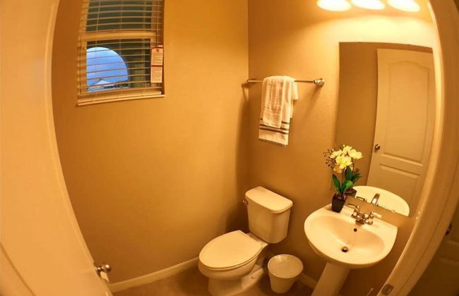 Family Friendly 4 Bedroom Close to Disney in Orlando Area 5126a - Photo 25