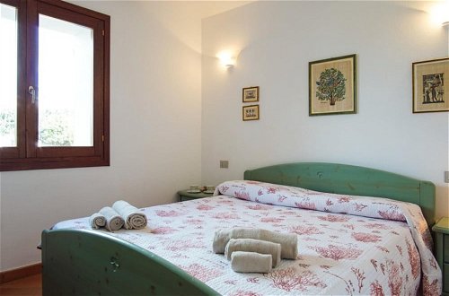 Foto 5 - Detached Villa in the Most Quiet and Reserved Area