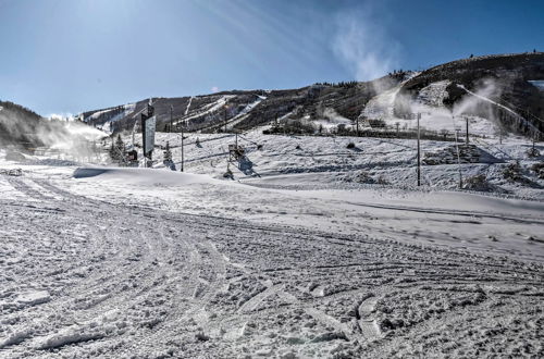 Photo 10 - Ski-in / Ski-out Resort Condo With Gas Fireplace