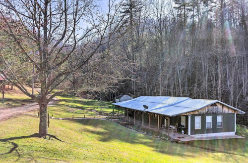 Foto 22 - Pet-friendly Blue Ridge, Cherokee Forest Retreat