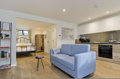 Foto 1 - Luxury one Bedroom Greenwich Studio Apartment Near Canary Wharf by Underthedoormat