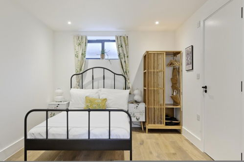 Foto 6 - Luxury one Bedroom Greenwich Studio Apartment Near Canary Wharf by Underthedoormat