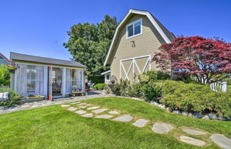 Photo 3 - Dreamy Sequim Cottage Near Olympic Natl Park