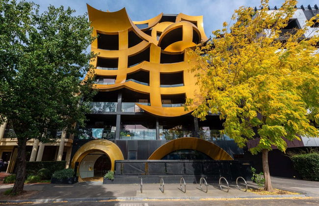 2-bed in South Melbourne w/ Beautiful City Views - Foto 14